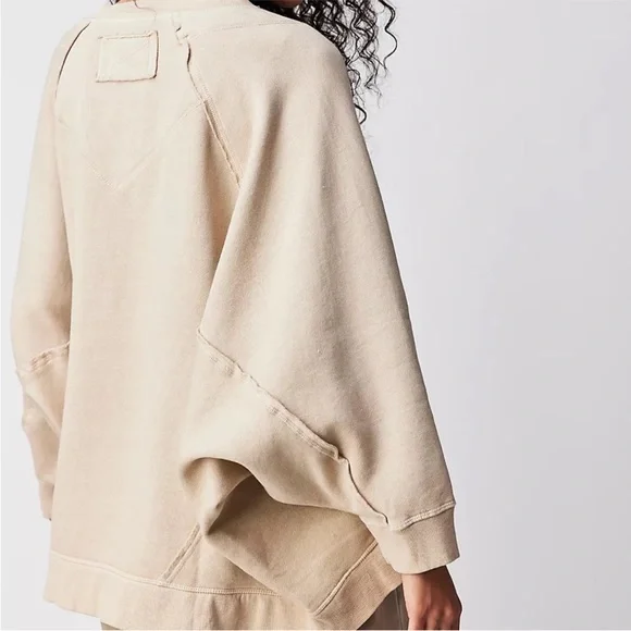 We The Free Round About Grandpa Cardigan size medium GUC - Picture 2 of 8